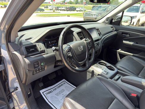 Used 2023 Honda Ridgeline RTL-E image 9