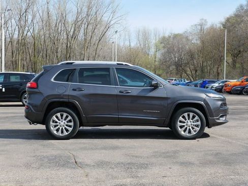 Used 2018 Jeep Cherokee Overland w/ Heavy Duty Protection Group AWD/4WD image 6