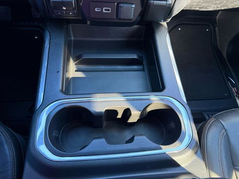 Used 2021 GMC Sierra 1500 AT4 image 32