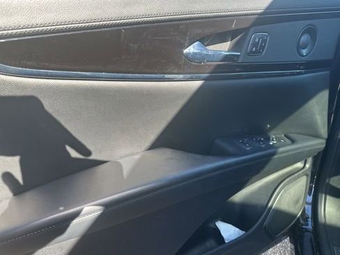 Used 2021 Lincoln Nautilus Reserve w/ Monochromatic Package image 14