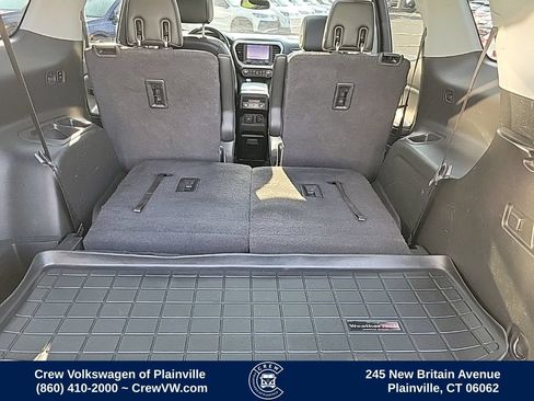 Used 2017 GMC Acadia SLT AWD/4WD image 56