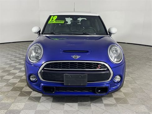 Used 2019 MINI Cooper S w/ Signature Upholstery Package image 28