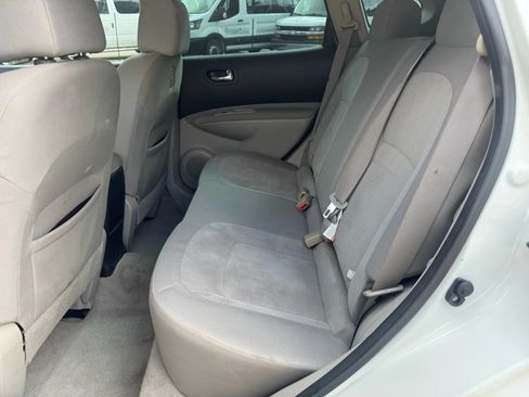 Used 2012 Nissan Rogue S FWD image 9