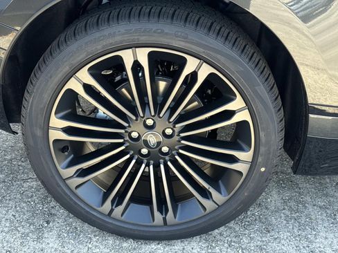 New 2026 Land Rover Range Rover Velar Belgravia AWD/4WD image 3