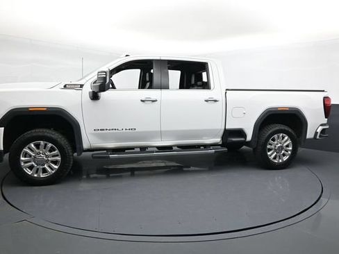 Used 2023 GMC Sierra 2500 Denali w/ Denali Ultimate Package AWD/4WD image 4