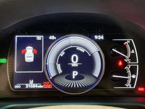 Used 2023 Lexus ES 300h Ultra Luxury image 9