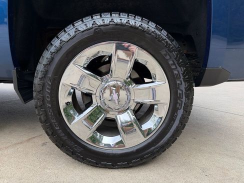 Used 2017 Chevrolet Silverado 1500 LTZ w/ Sport Package image 36