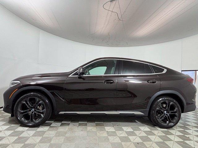 Used 2022 BMW X6 xDrive40i AWD/4WD image 4