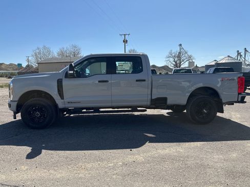 New 2026 Ford F250 XL AWD/4WD image 4