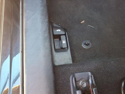 Used 2024 Toyota Corolla LE image 17