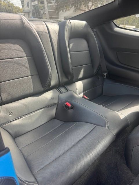 Used 2017 Ford Mustang GT Premium w/ Enhanced Security Package RWD image 11