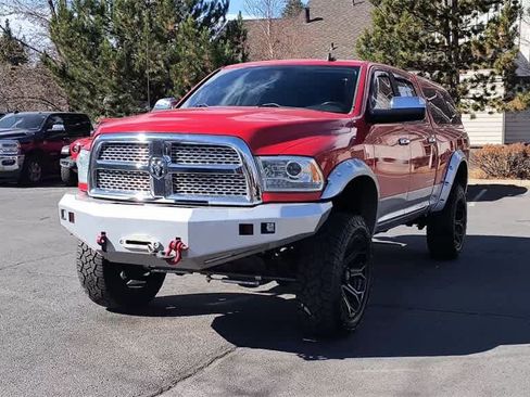 Used 2014 RAM 2500 Laramie image 4