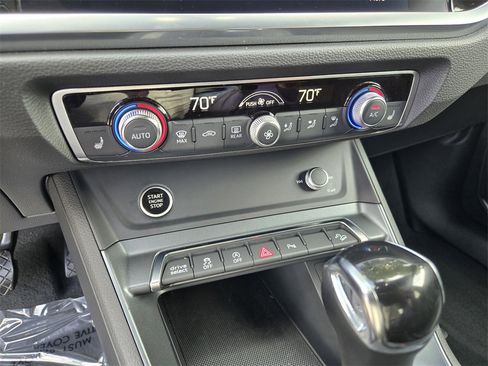 Used 2021 Audi Q3 2.0T Premium w/ Convenience Package image 23