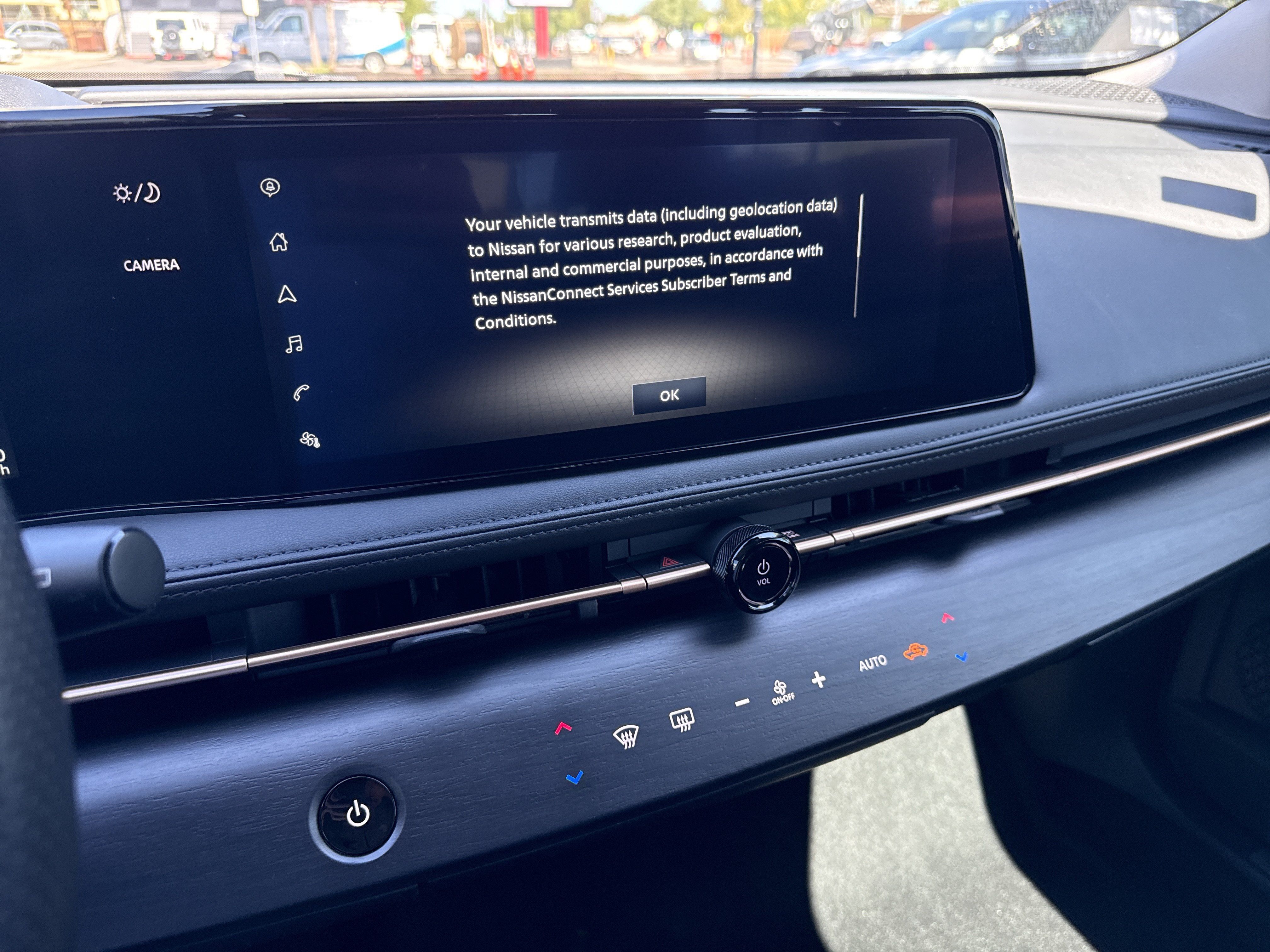 Certified 2024 Nissan Ariya AWD image 14