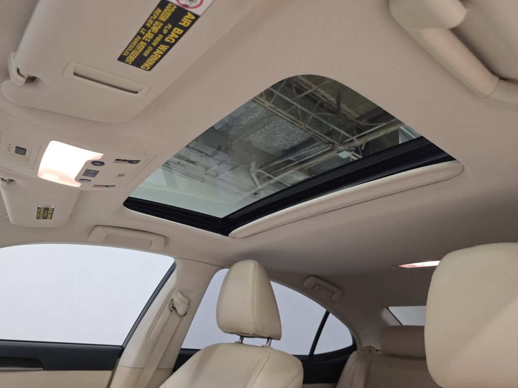 Used 2015 Lexus ES 350 w/ Luxury Package FWD image 45