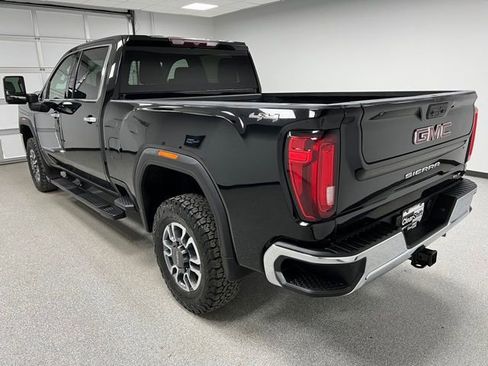 Used 2021 GMC Sierra 3500 SLT w/ Gooseneck/5TH Wheel Package image 8