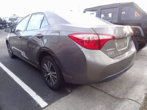 Used 2018 Toyota Corolla L image 6