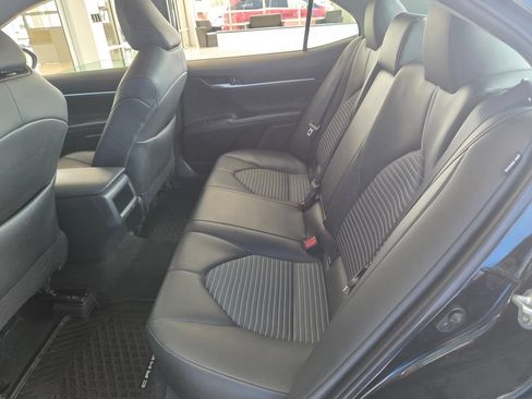 Used 2023 Toyota Camry SE FWD image 19