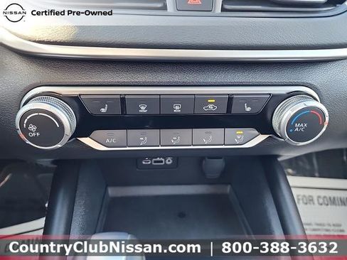 Certified 2021 Nissan Altima 2.5 SR w/ SR Premium Package image 16