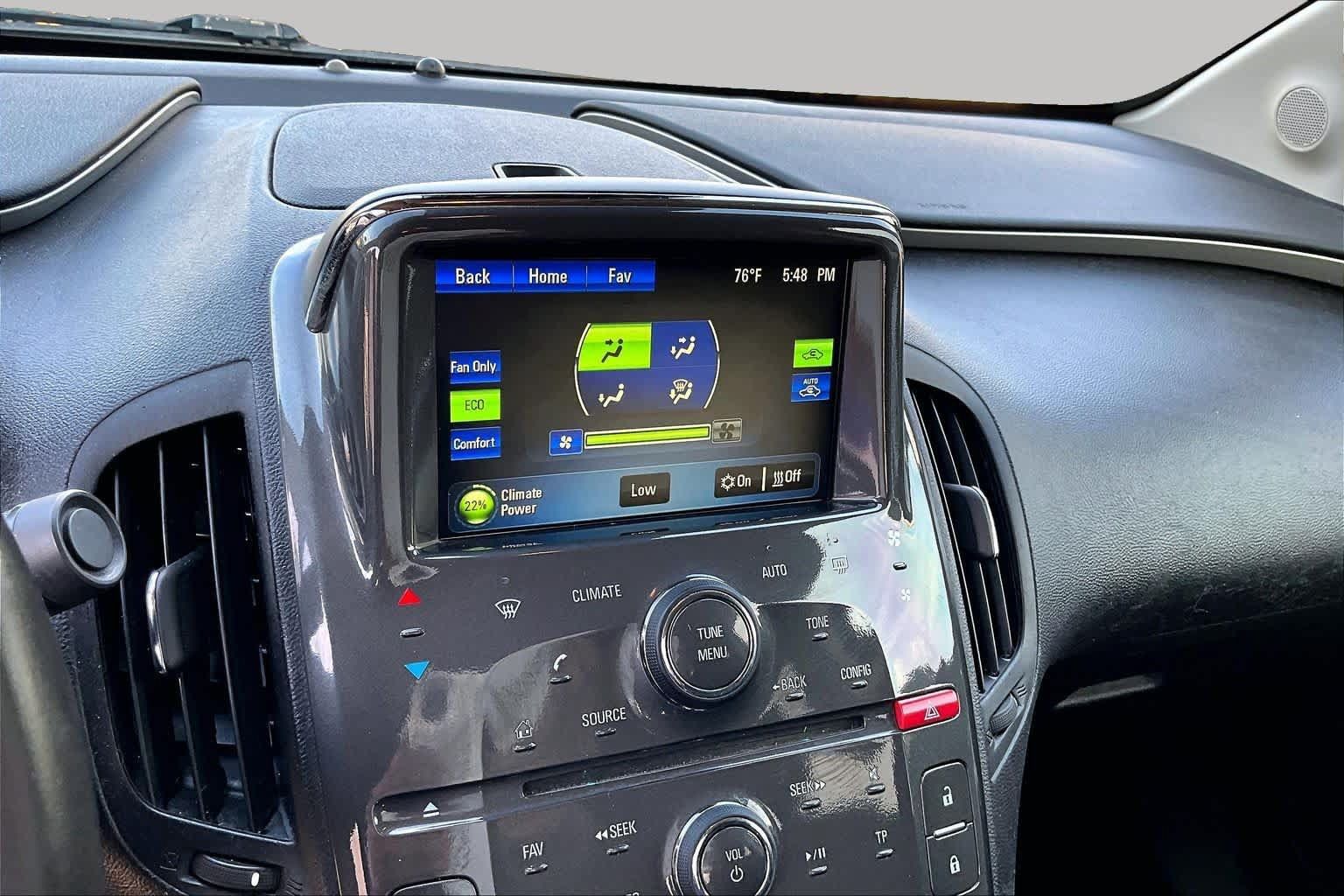 Used 2014 Chevrolet Volt w/ Enhanced Safety Package 2 FWD image 29