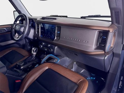 Used 2023 Ford Bronco Outer Banks AWD/4WD image 28