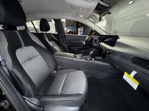 New 2026 Nissan Sentra SV w/ Floor Mat Package FWD image 5