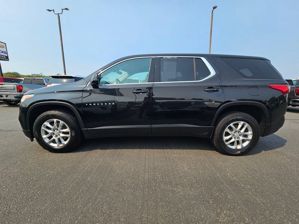 Used 2020 Chevrolet Traverse LS FWD image 6