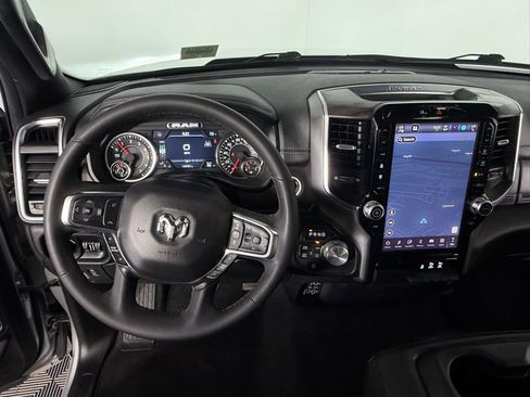 Used 2025 RAM 1500 Laramie AWD/4WD image 13