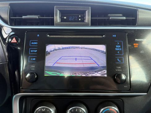 Used 2017 Toyota Corolla L image 30