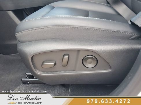 Used 2026 GMC Terrain Elevation w/ Elevation Premium Package FWD image 19