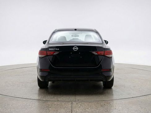 Used 2025 Nissan Sentra S FWD image 7