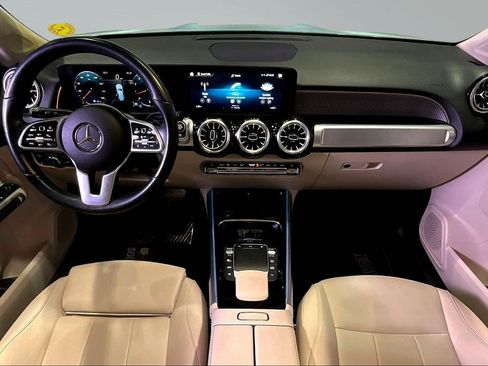 Used 2022 Mercedes-Benz GLB 250 image 7