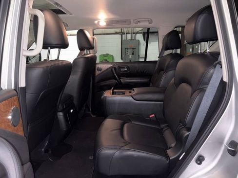 Used 2024 Nissan Armada SL w/ Captain's Chairs Package image 49