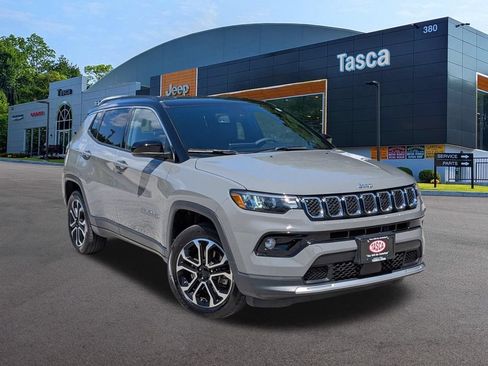 Used 2023 Jeep Compass Limited AWD/4WD image 1