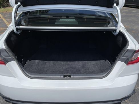 Used 2025 Toyota Camry SE w/ Convenience Package FWD image 42