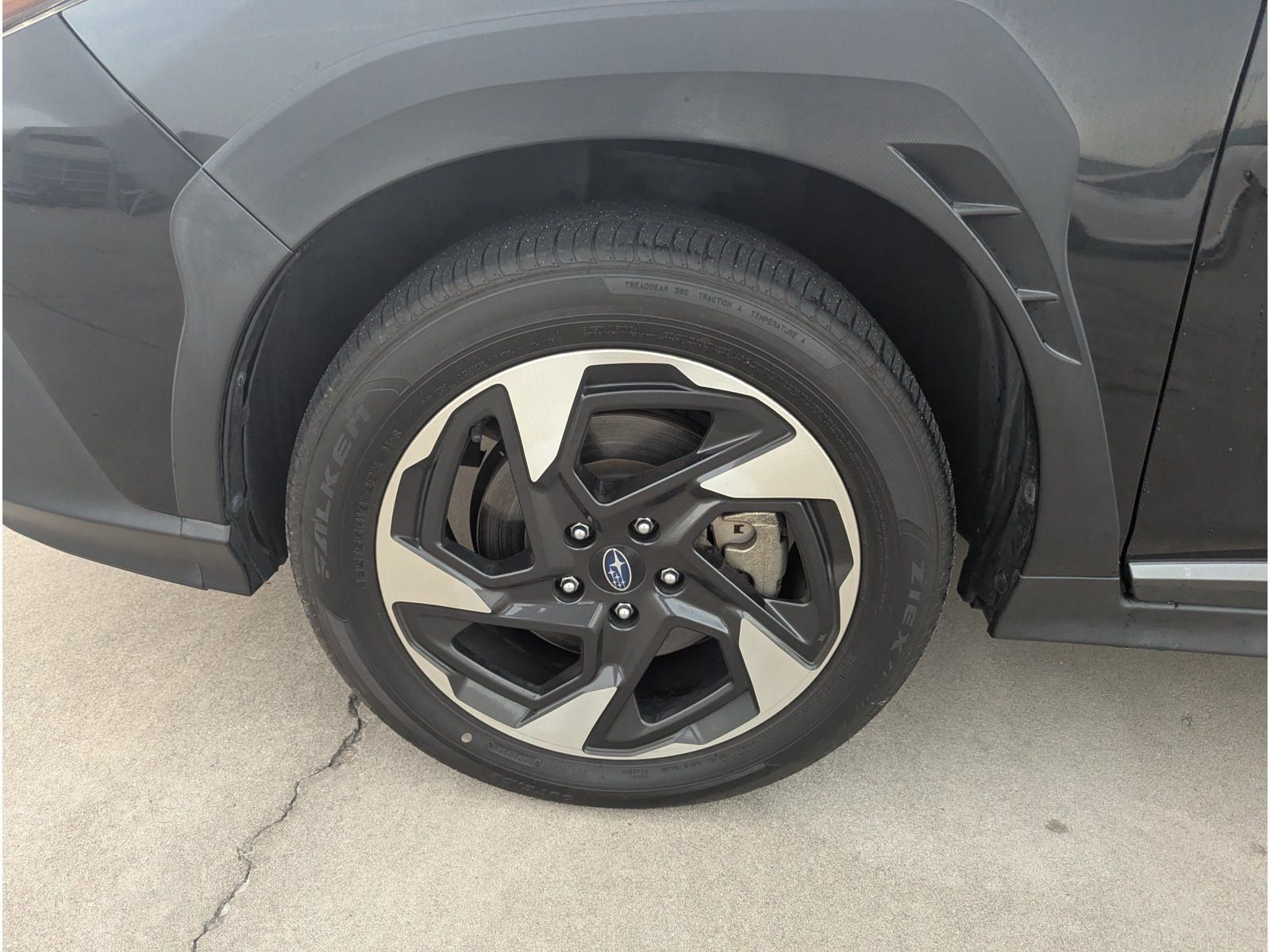 Used 2024 Subaru Crosstrek 2.5i Limited AWD/4WD image 8
