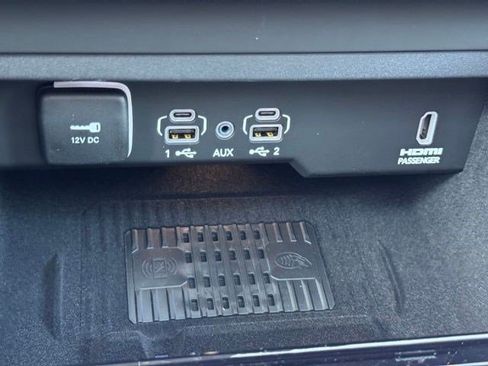 New 2026 Jeep Grand Wagoneer Summit w/ Premium Group III AWD/4WD image 24