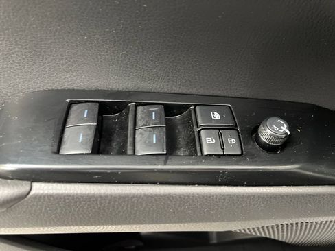 Used 2025 Toyota Camry LE FWD image 15