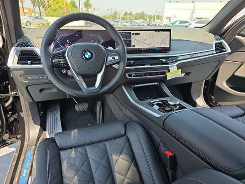 New 2026 BMW X5 sDrive40i image 18