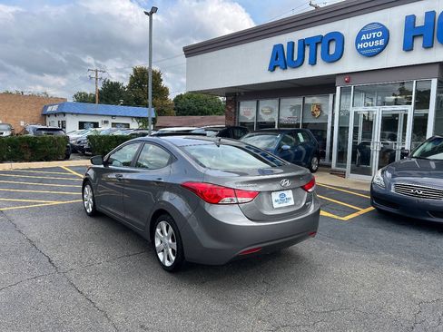 Used 2013 Hyundai Elantra Limited w/ Technology Pkg FWD image 11