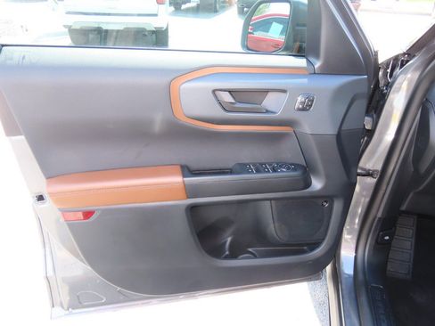 Certified 2024 Ford Bronco Sport Outer Banks w/ Tech Package image 23