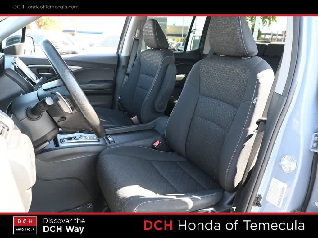Certified 2023 Honda Ridgeline Sport image 18