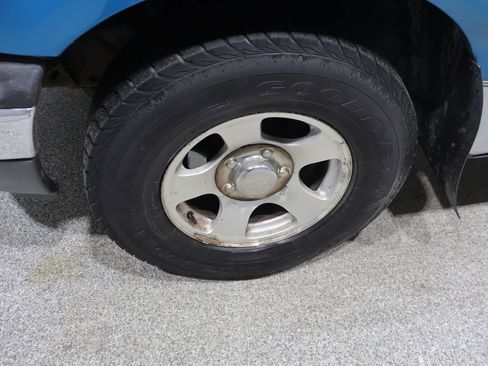 Used 1999 Ford F150 XLT RWD image 9