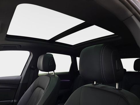 Used 2024 Audi Q4 e-tron Premium Plus w/ Premium Plus image 30