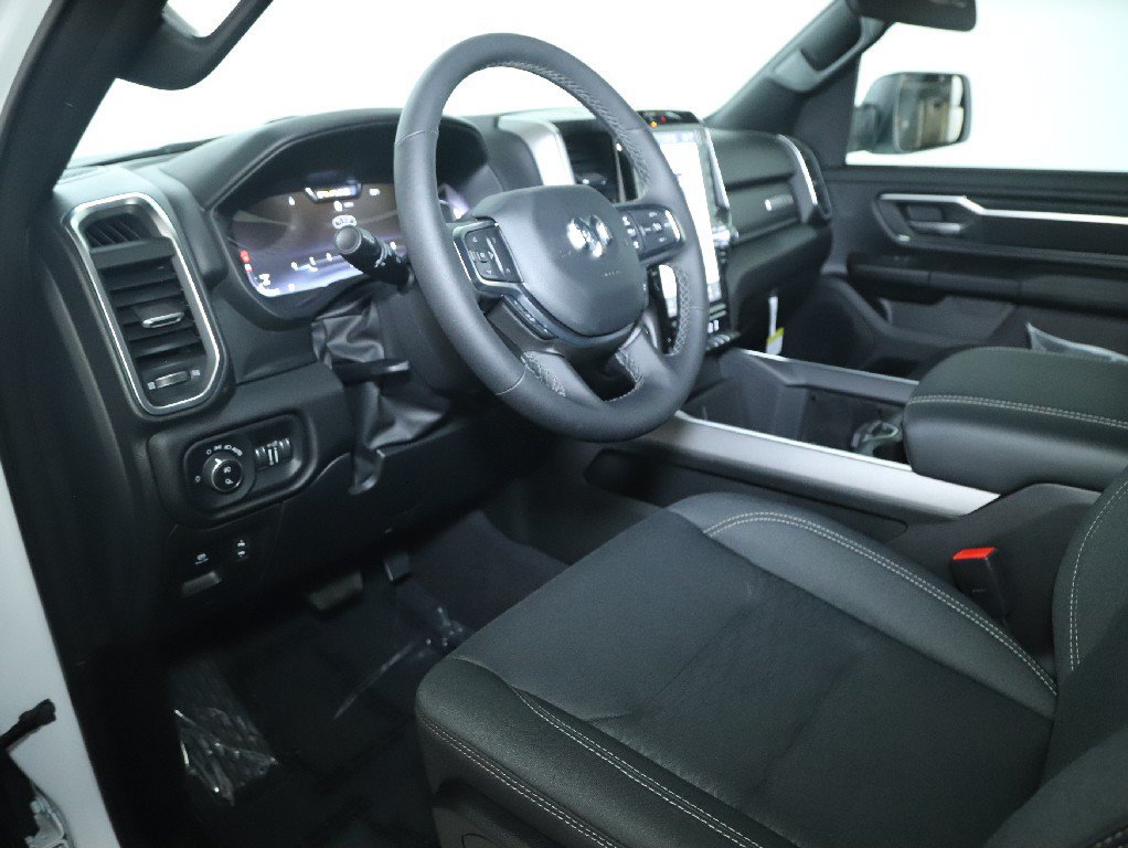 Used 2026 RAM 1500 Big Horn AWD/4WD image 17