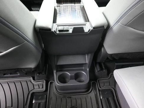 Certified 2023 Toyota Sienna Limited image 25