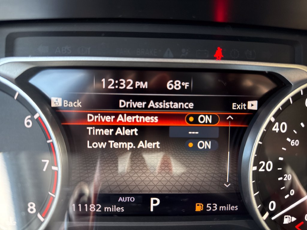 Used 2023 Nissan Rogue SV AWD/4WD image 15