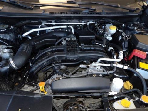 Used 2020 Subaru Crosstrek 2.0i Premium image 11