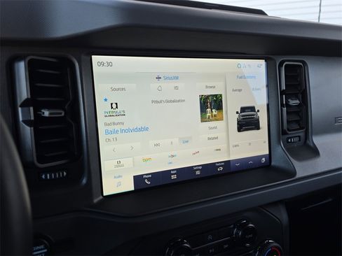 Used 2024 Ford Bronco Big Bend image 21