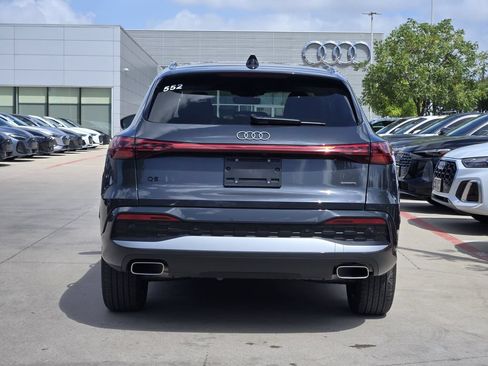 Used 2025 Audi Q5 Premium Plus w/ Premium Plus AWD/4WD image 9